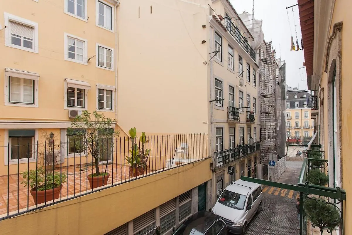 Guest house Ginjinha House - 4 Rooms - Bairro Alto - With Ac! Lisbon